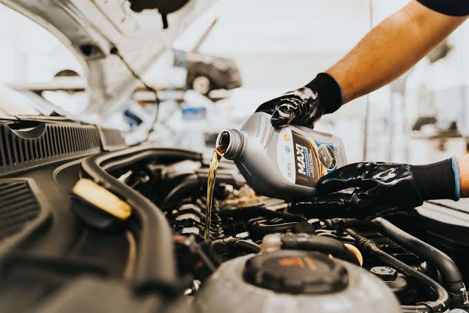 Toyota Cars-க்கு Best Engine Oil எது? (2026 Guide)